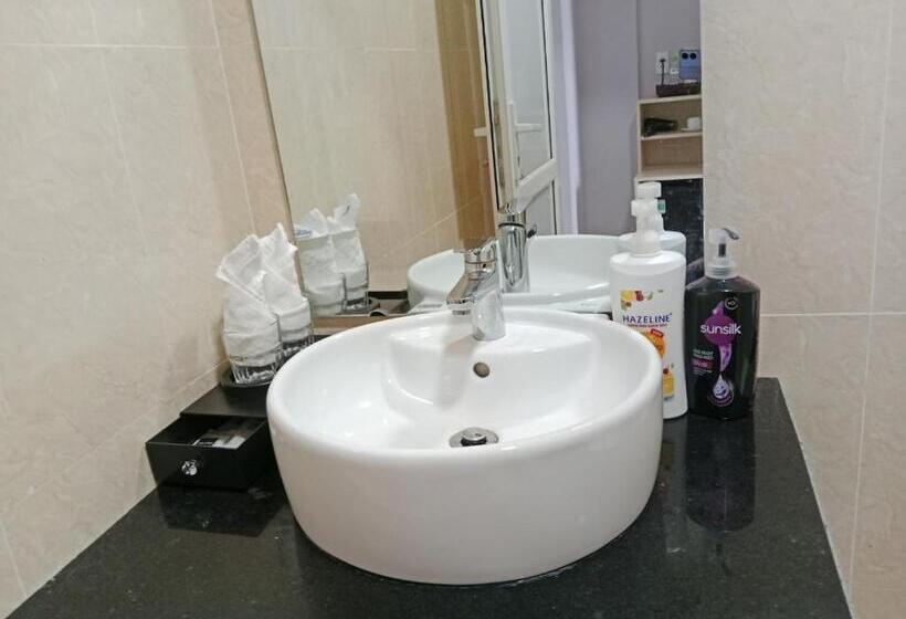 هتل Khách Sạn 20 10