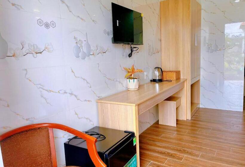 هتل Khu Nghỉ Dưỡng Tommy Hồ Tràm