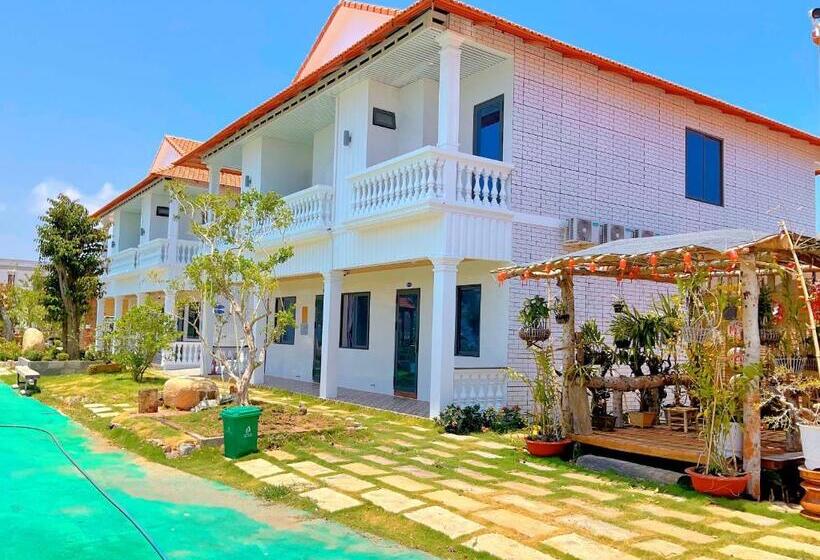 هتل Khu Nghỉ Dưỡng Tommy Hồ Tràm