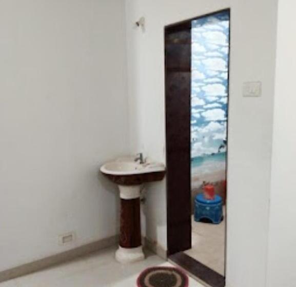 בית מלון כפרי Kiryl Resort Shiroda