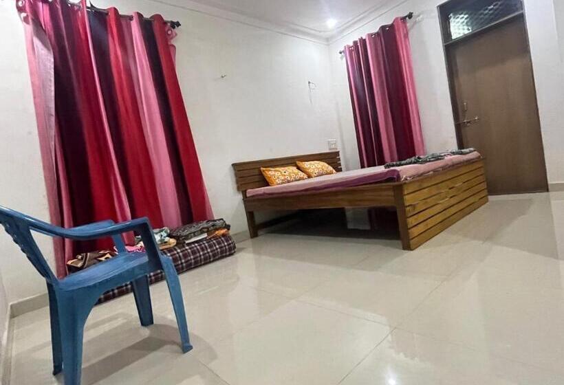 فندق Kiryl Resort Shiroda