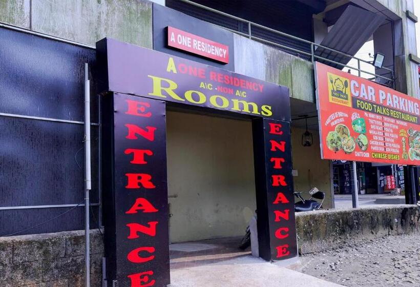 ホテル A One Residency