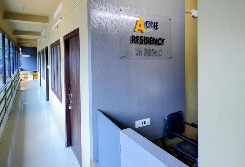 ホテル A One Residency