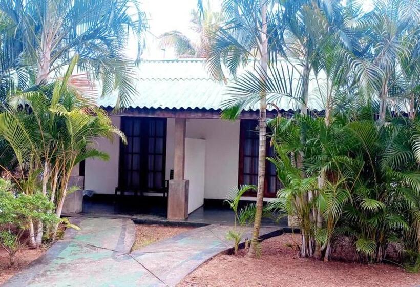 ホテル Panchavaasa