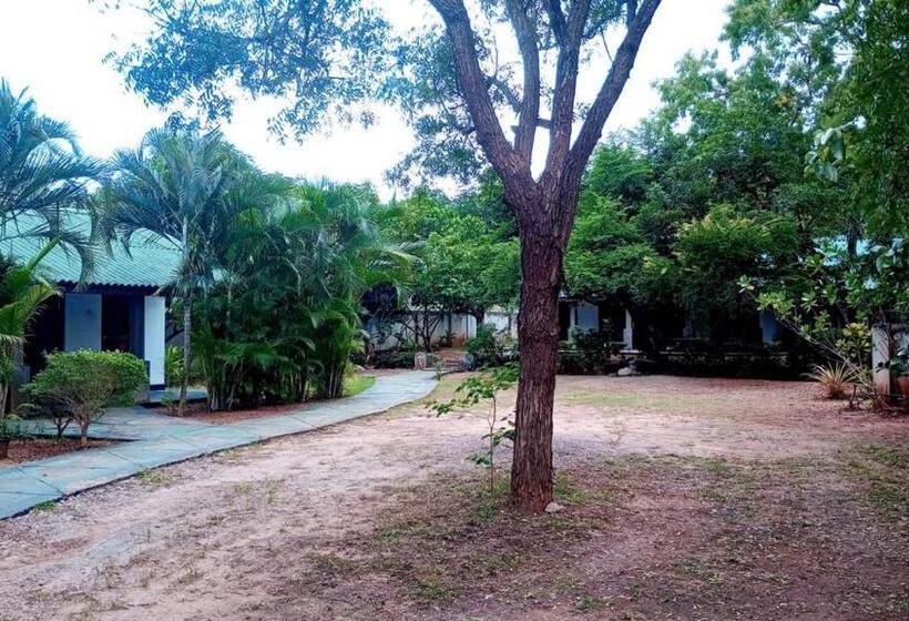 ホテル Panchavaasa