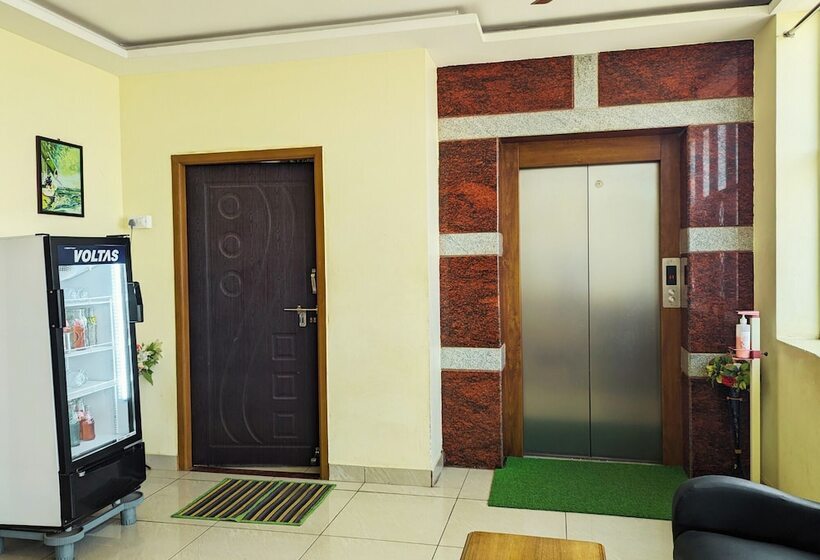 酒店 Prakash Residency With Ev Station