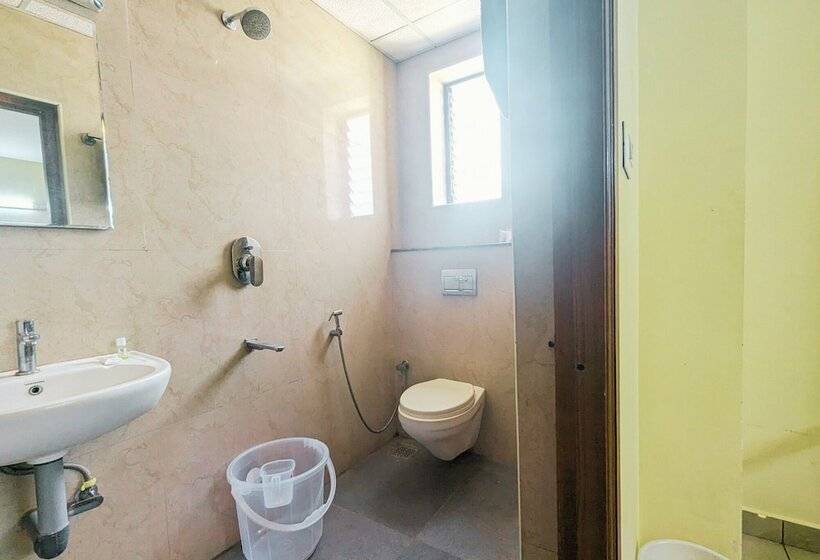 酒店 Prakash Residency With Ev Station