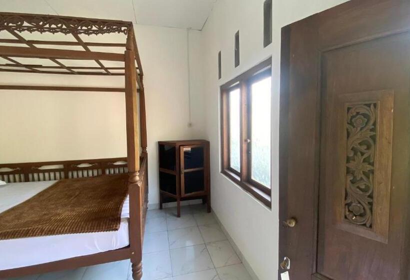 Отель Saraswati Traditional Homestay Temanggung Redpartner