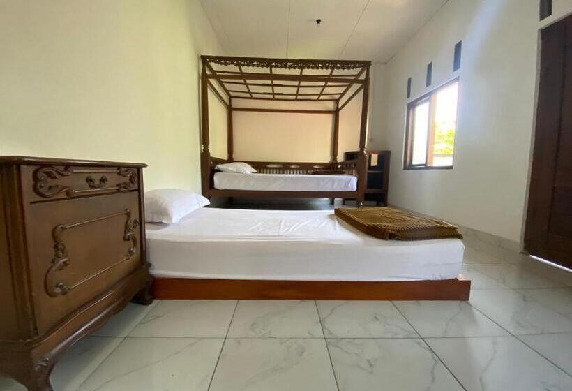 Отель Saraswati Traditional Homestay Temanggung Redpartner