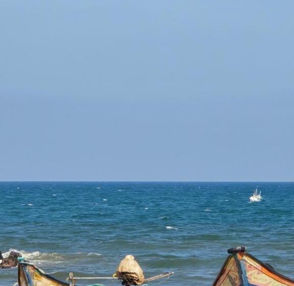 فندق The Sea Walk Beachside Serinity