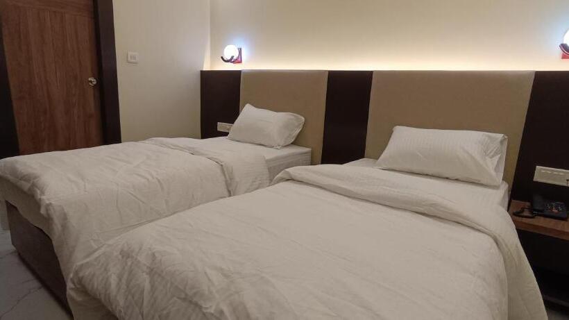 בית מלון כפרי The Banaras