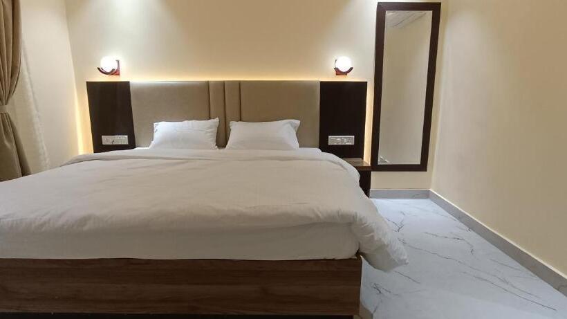 בית מלון כפרי The Banaras