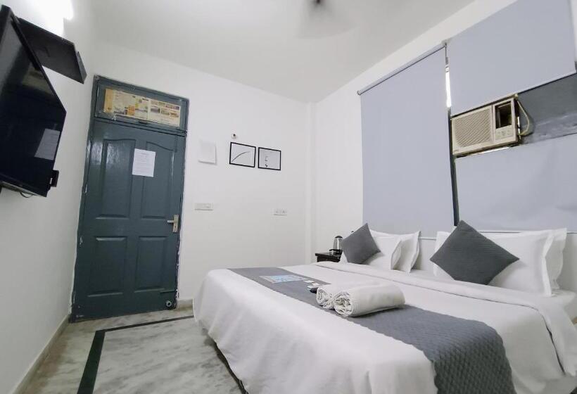 酒店 Hauz Khas Fort View