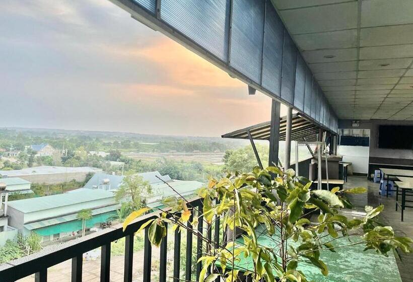 هتل Thuỷ Quỳnh