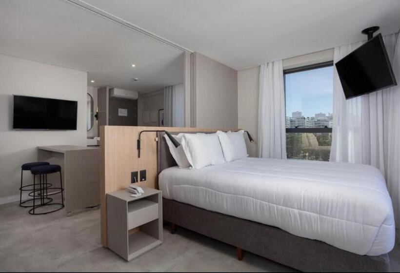 Não Tem Vagas Mais , O Aplicativo Tá Com Bugue E Está Deixando Fazer Reserva, Porém Não Tem Mais Dis