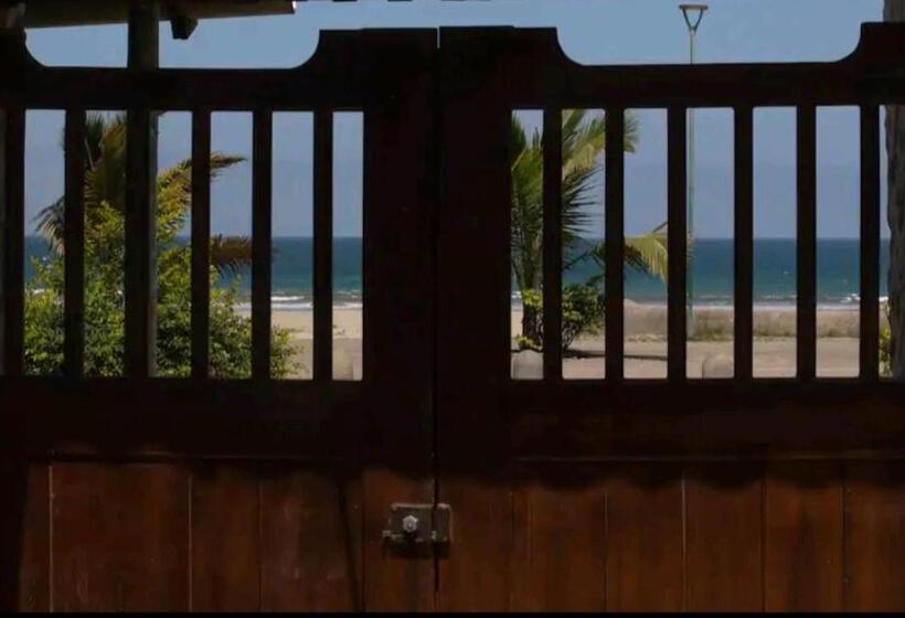 بنسيون Casa Mañana