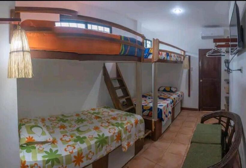 بنسيون Casa Mañana