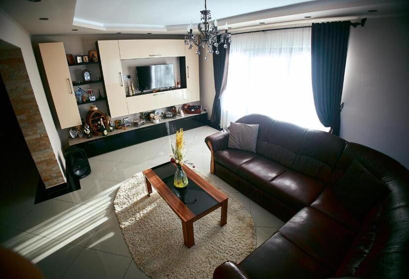 פנסיון Casa Magicplace