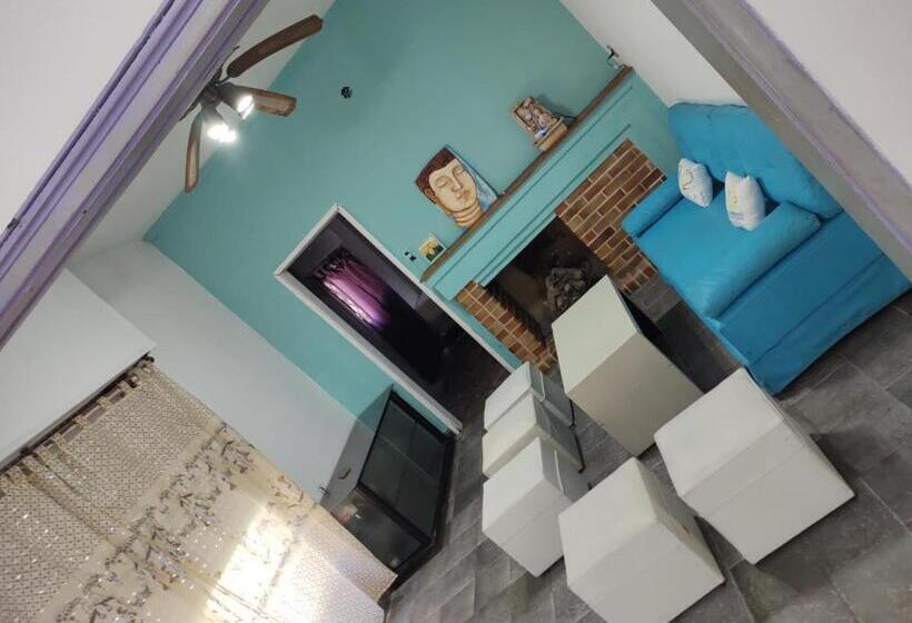 بنسيون Dakini Hostel