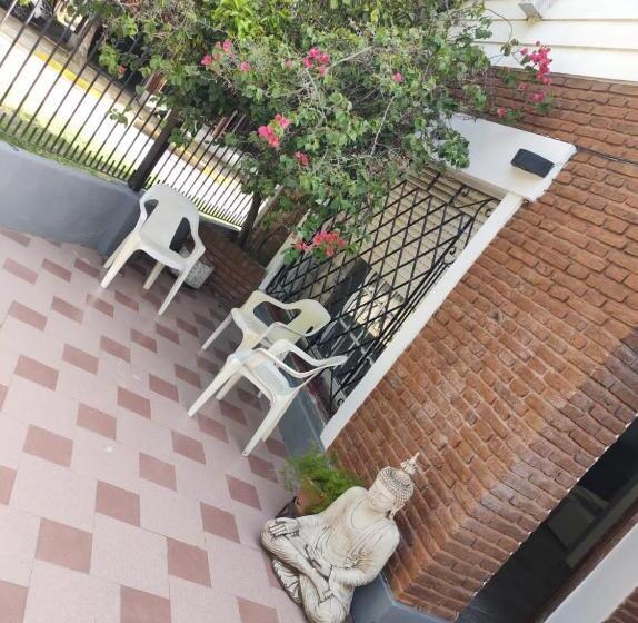 بنسيون Dakini Hostel