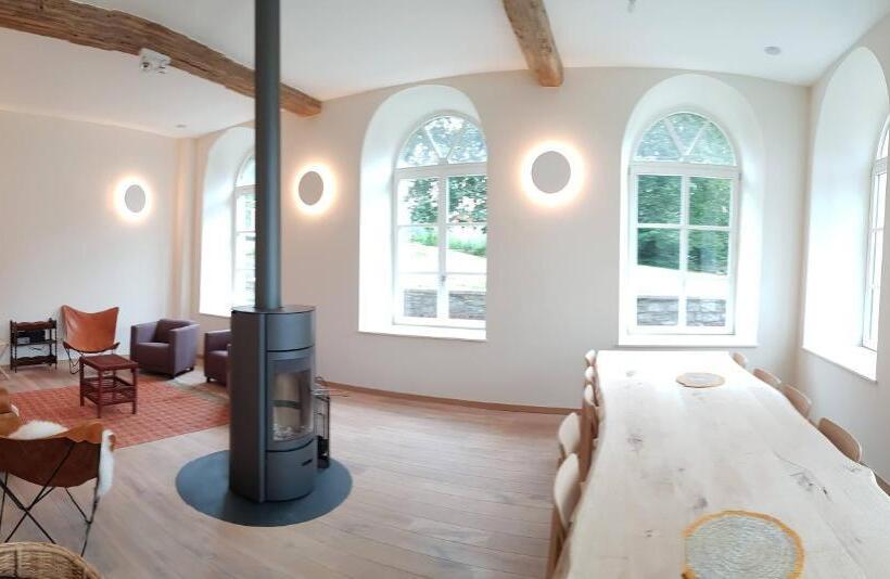 ペンション Domaine St Roch