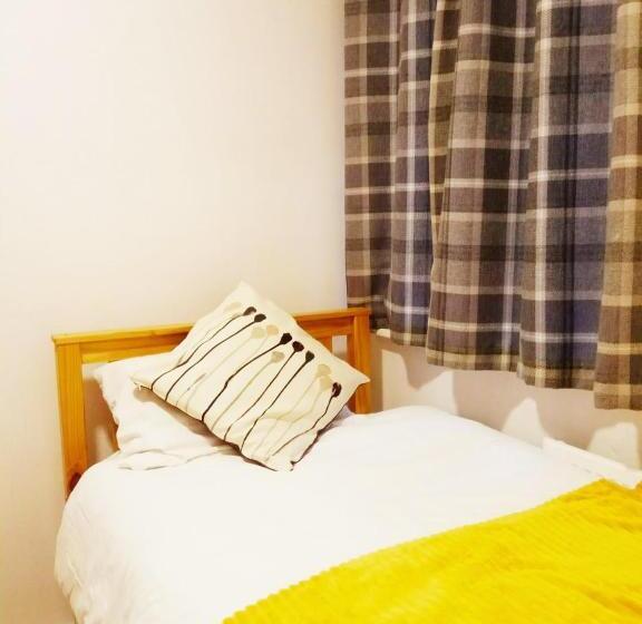 ペンション Goodmayes Park Home