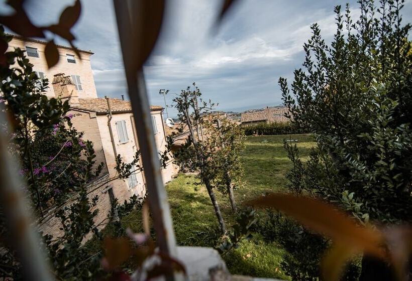 بنسيون Palazzo Capparucci   Dimora Storica