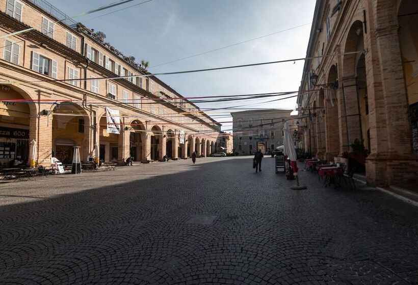 بنسيون Palazzo Capparucci   Dimora Storica