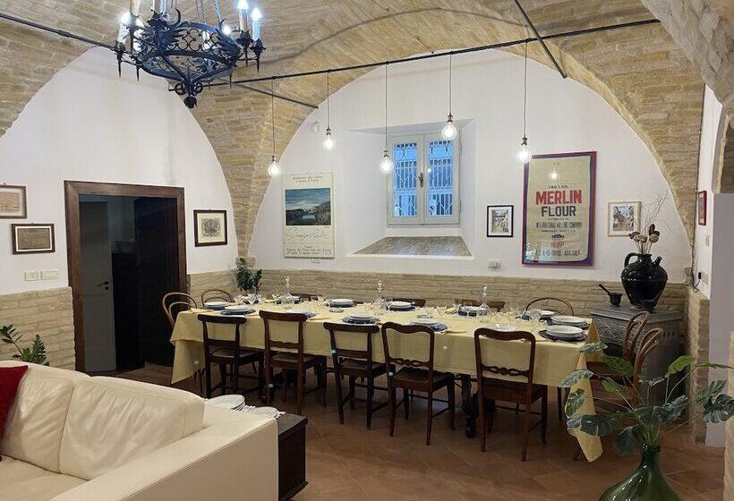 بنسيون Palazzo Capparucci   Dimora Storica