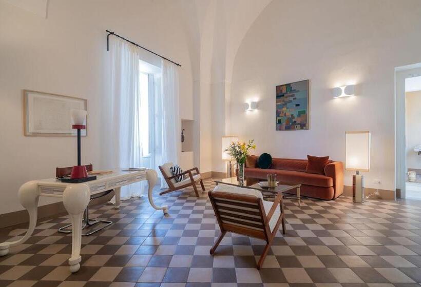 بنسيون Palazzo Matteo