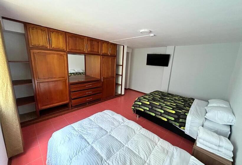 ペンション Recreo Beach