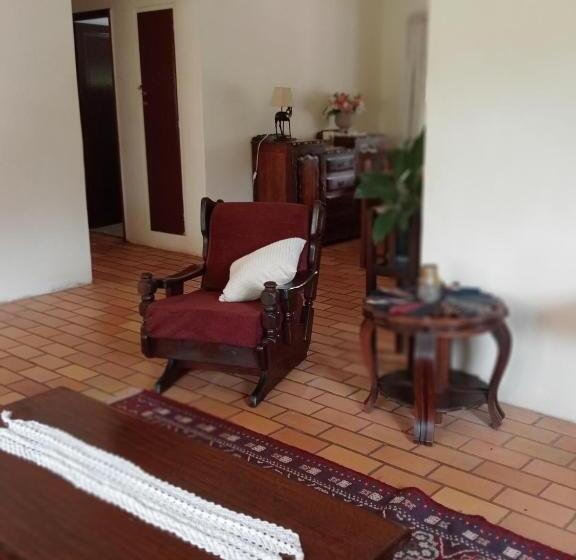 Пансион Redview House