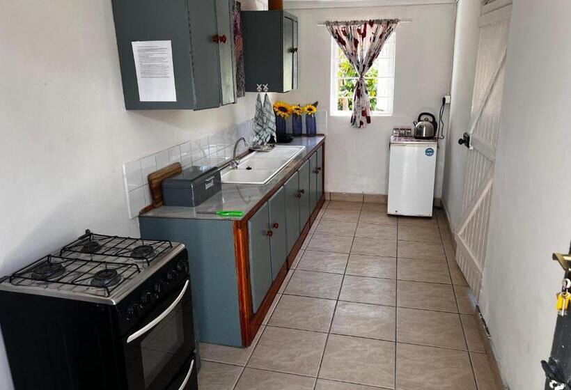 פנסיון The Calvert