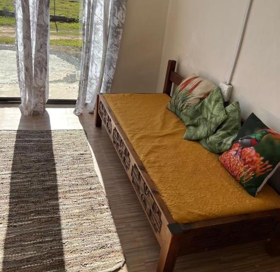 פנסיון The Calvert