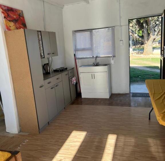 פנסיון The Calvert