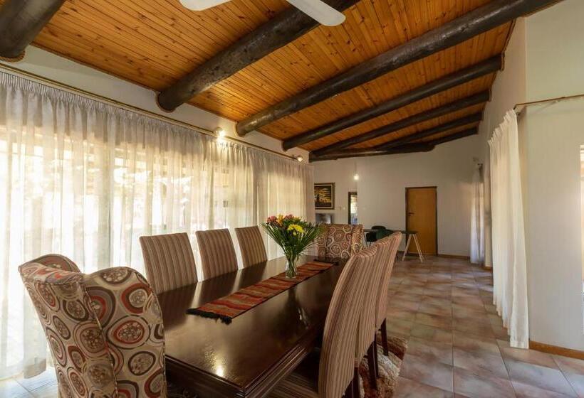 פנסיון The Pal Guest House