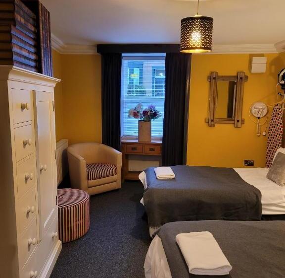 پانسیون The Suite No48