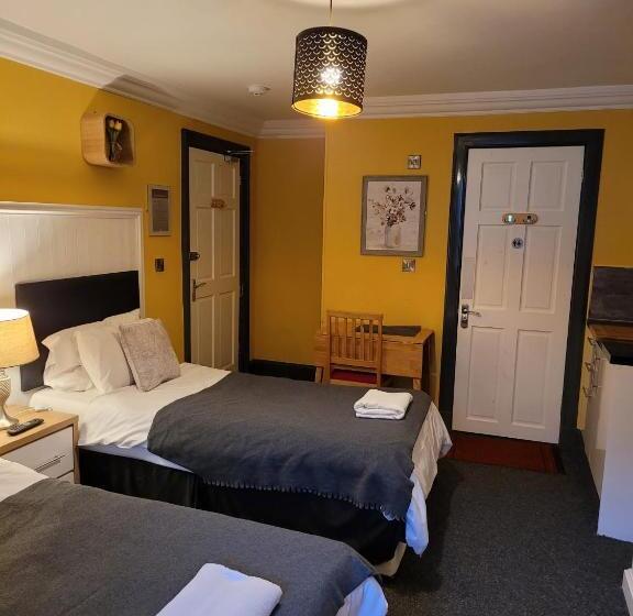 پانسیون The Suite No48