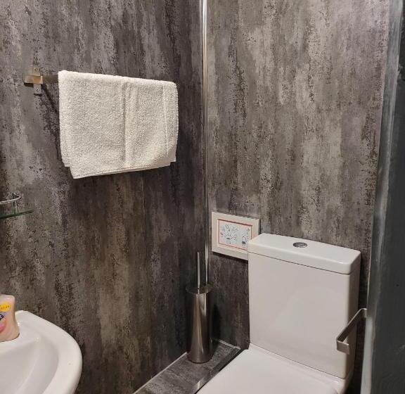 پانسیون The Suite No48