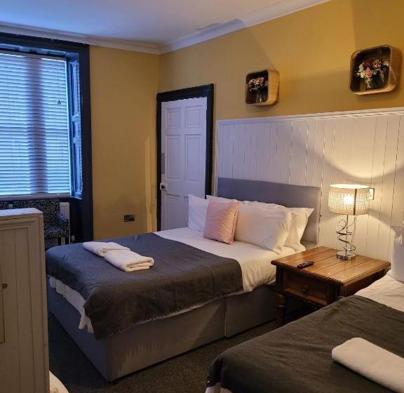 پانسیون The Suite No48