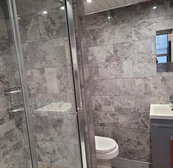 پانسیون The Suite No48