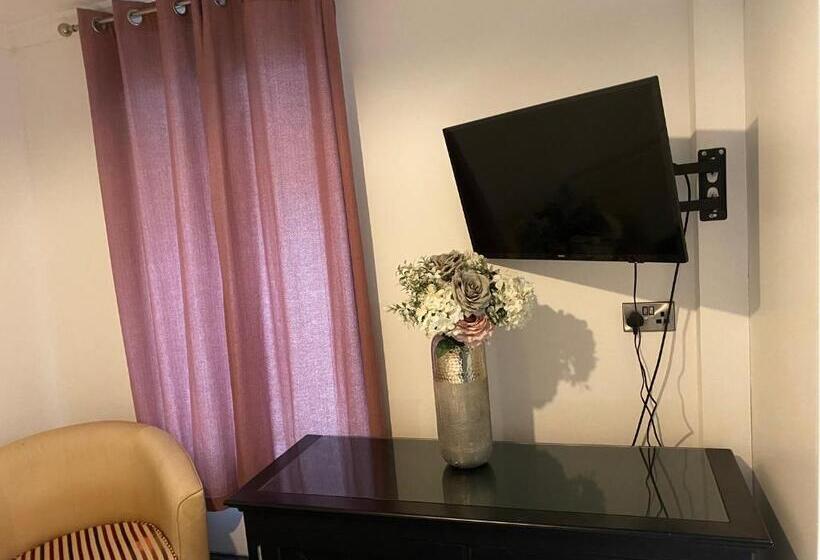 پانسیون The Suite No48