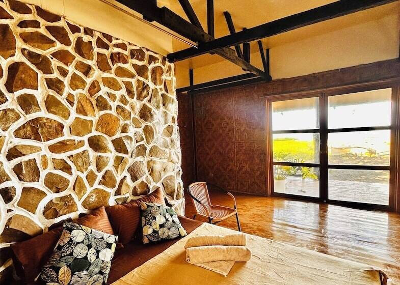 Playa Del Fuego Camiguin Beach Hostel & Resort