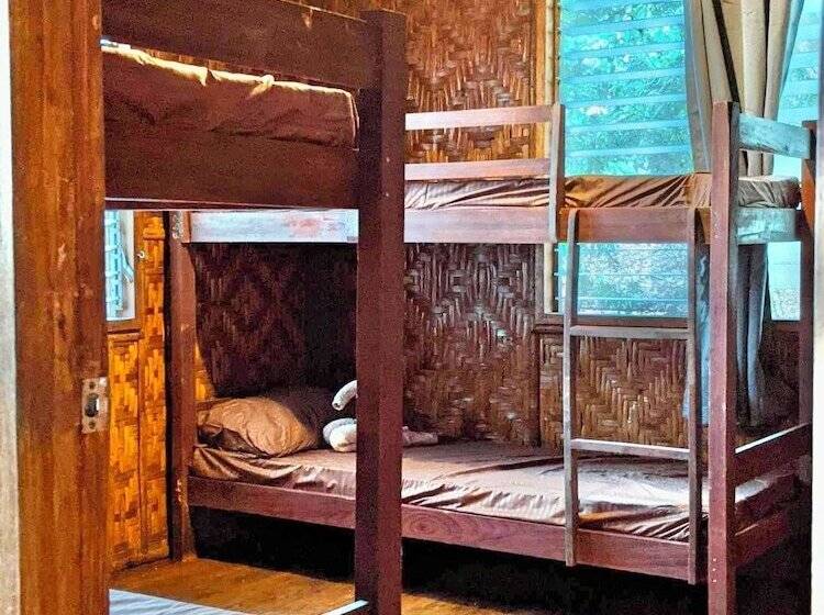 Playa Del Fuego Camiguin Beach Hostel & Resort