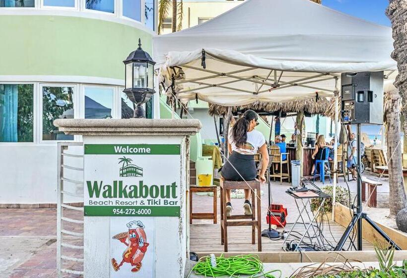Walkabout 5 Retro Hotel On The Beach With Live Music And A Bar
