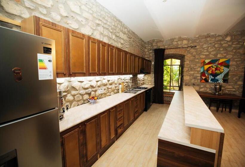 هاستل Art Hotel By Abad Guest