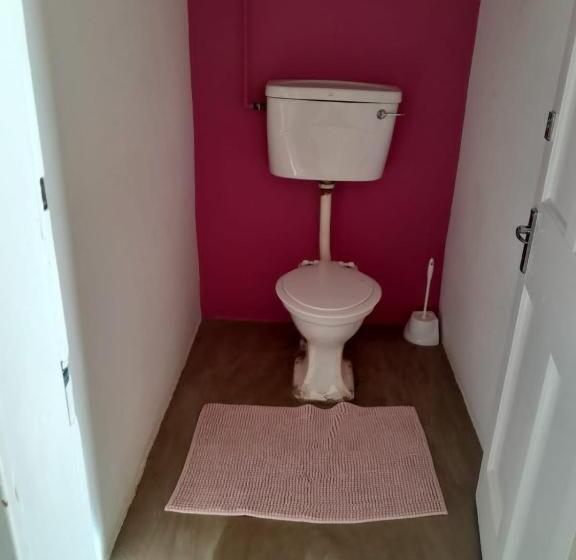 הוסטל Underberg Inn