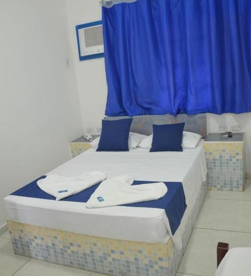 Apartamento No Centro De Caraguatatuba Para 4 Até Pessoas