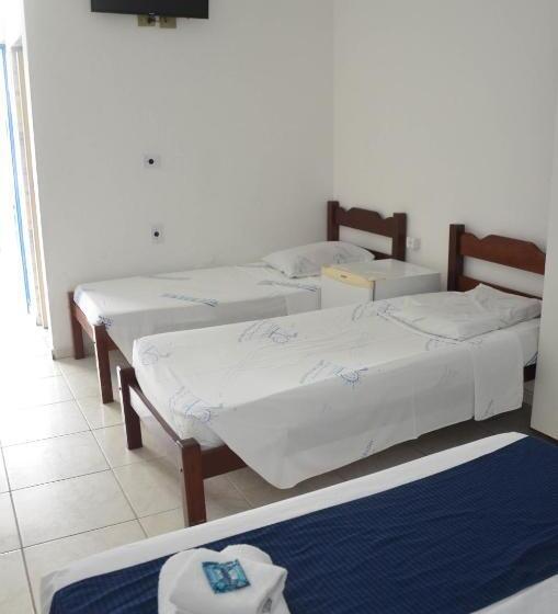 Apartamento No Centro De Caraguatatuba Para 4 Até Pessoas