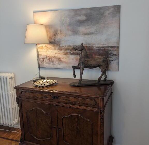 Art Around In Monti House